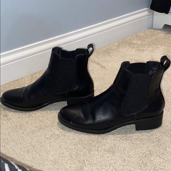 H&M Black Leather Ankle Booties - Picture 3 of 7